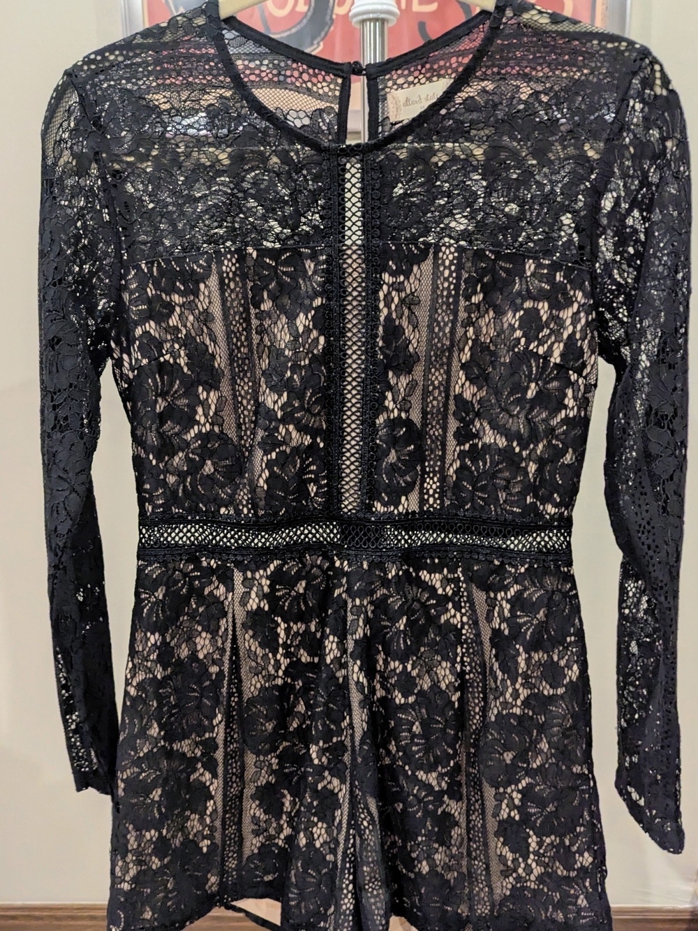 Altar'd State Viitoria Romper Black Lace Long Sleeve Size Medium $20